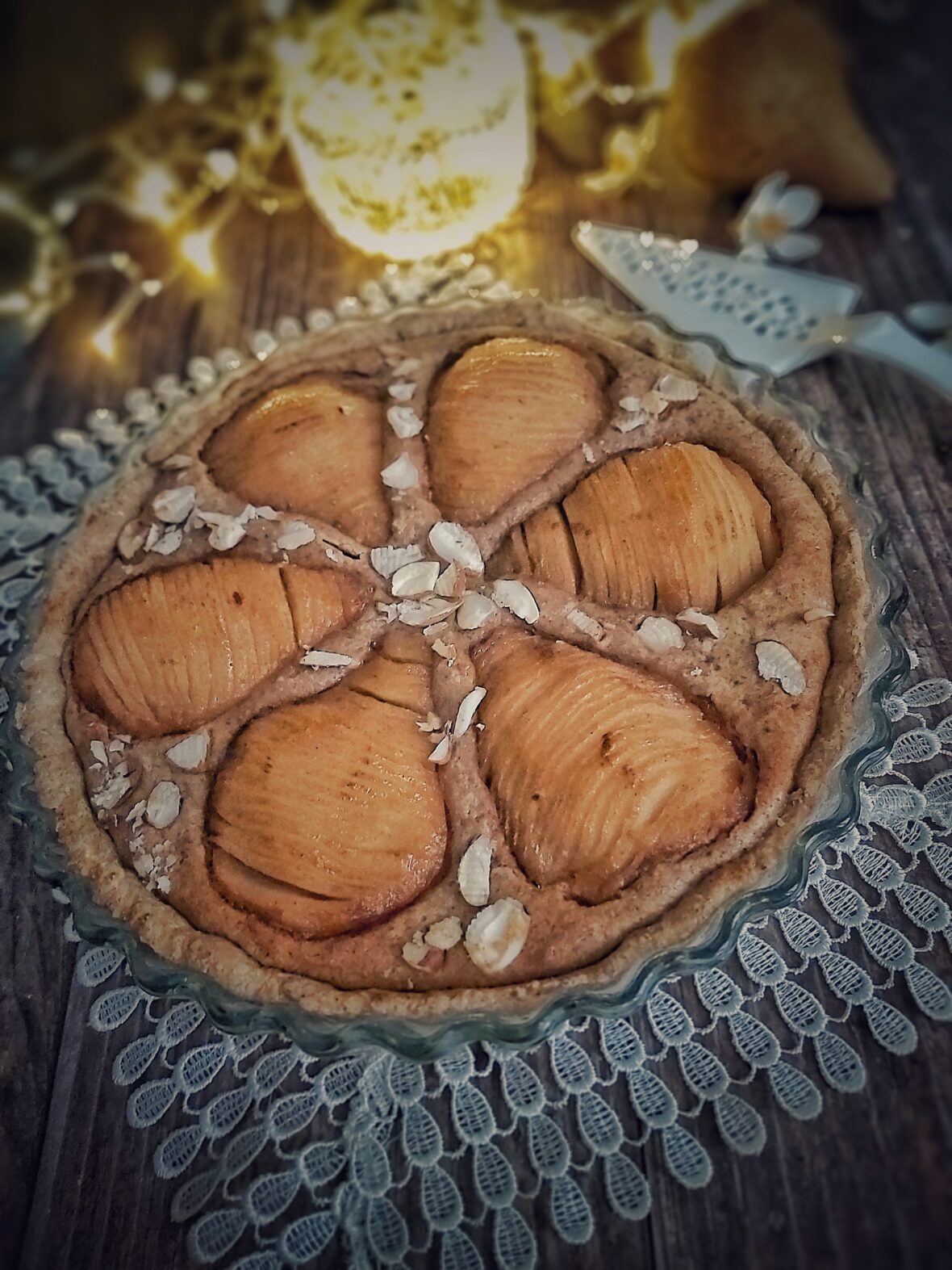 Crostata con crema frangipane e pere