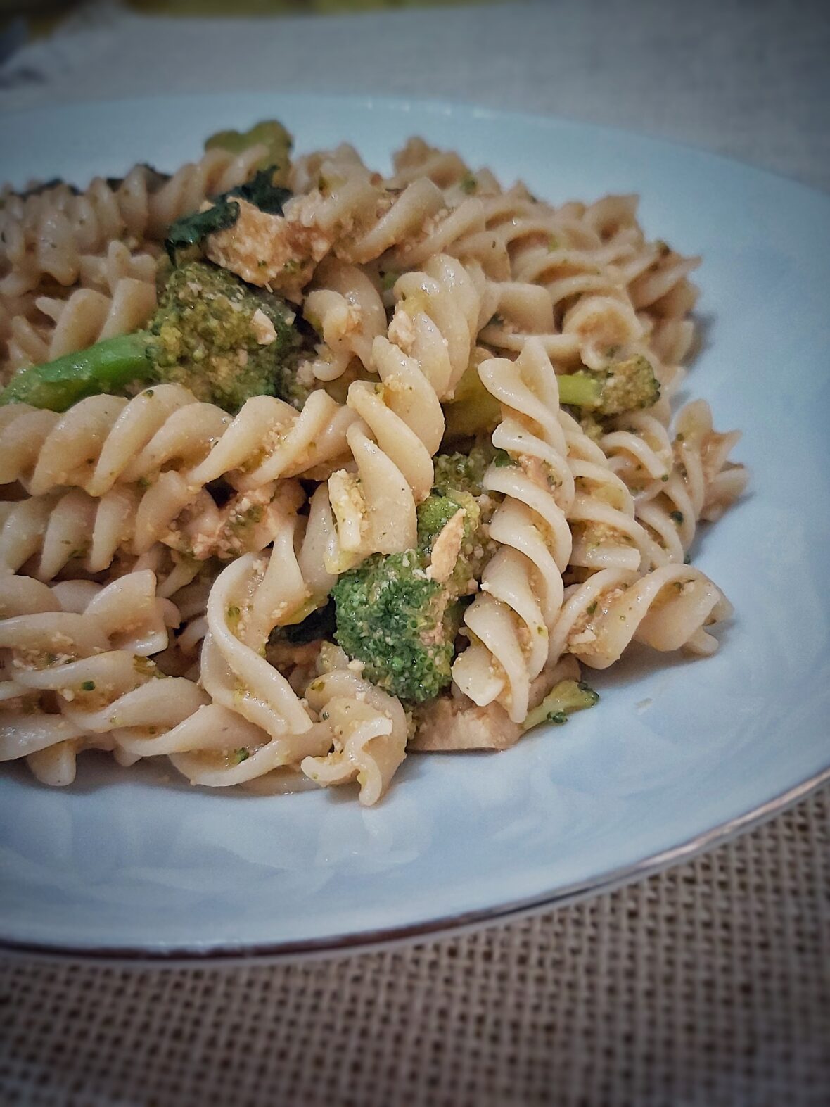 pasta con crema di tofu e broccoli